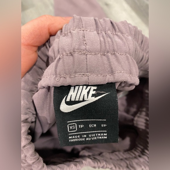 Nike Sportswear Swoosh Women's Snug Comfort Woven Pants Size XS - Picture 9 of 16